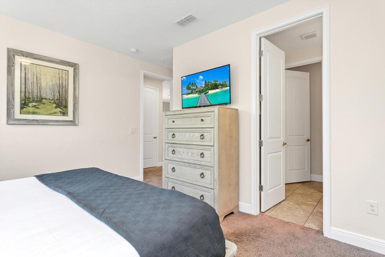 8 Bedroom Vacation Home With Pool 올랜도 외부 사진