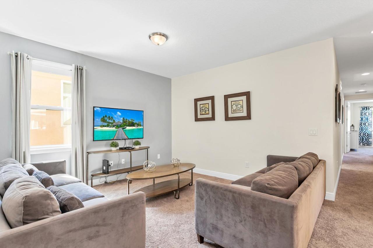 8 Bedroom Vacation Home With Pool 올랜도 외부 사진