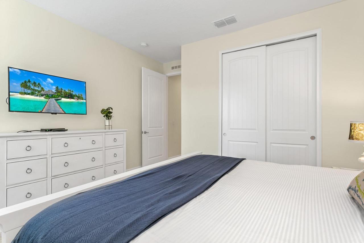 8 Bedroom Vacation Home With Pool 올랜도 외부 사진